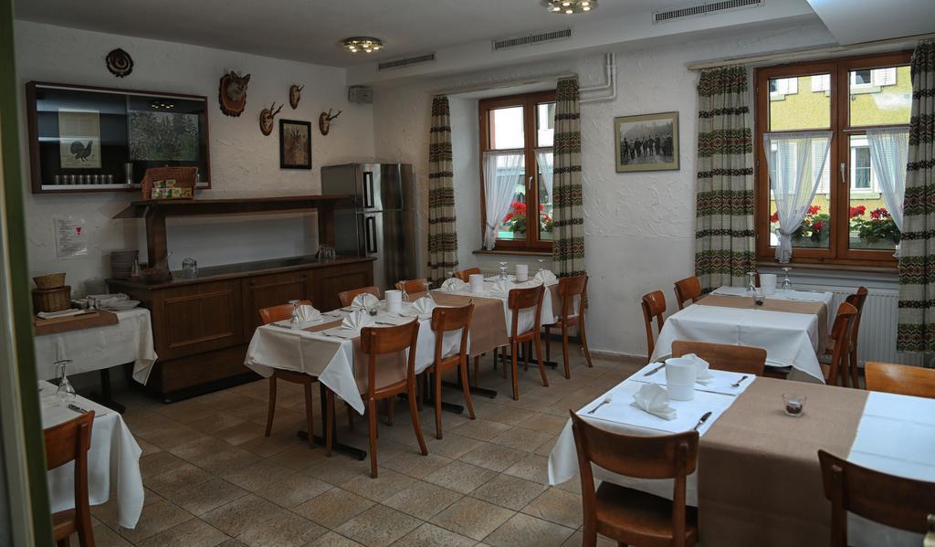 Gasthof Adler Frick Zewnętrze zdjęcie