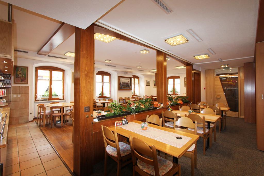 Gasthof Adler Frick Zewnętrze zdjęcie
