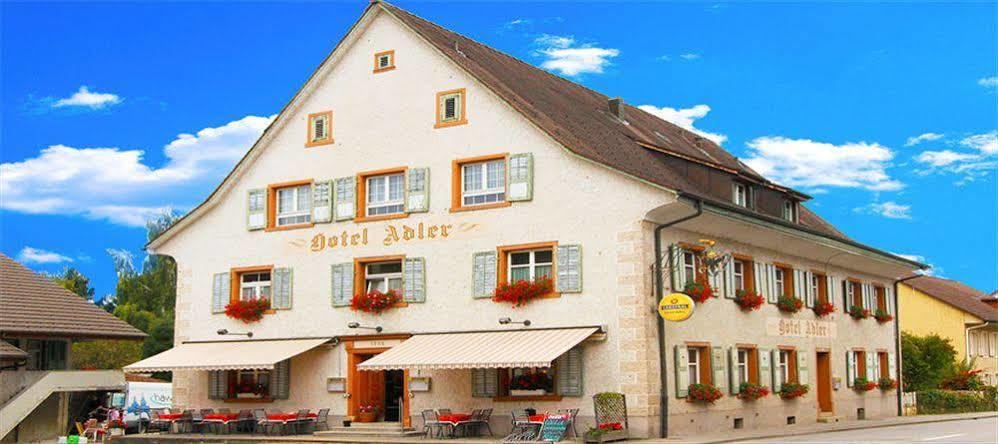 Gasthof Adler Frick Zewnętrze zdjęcie