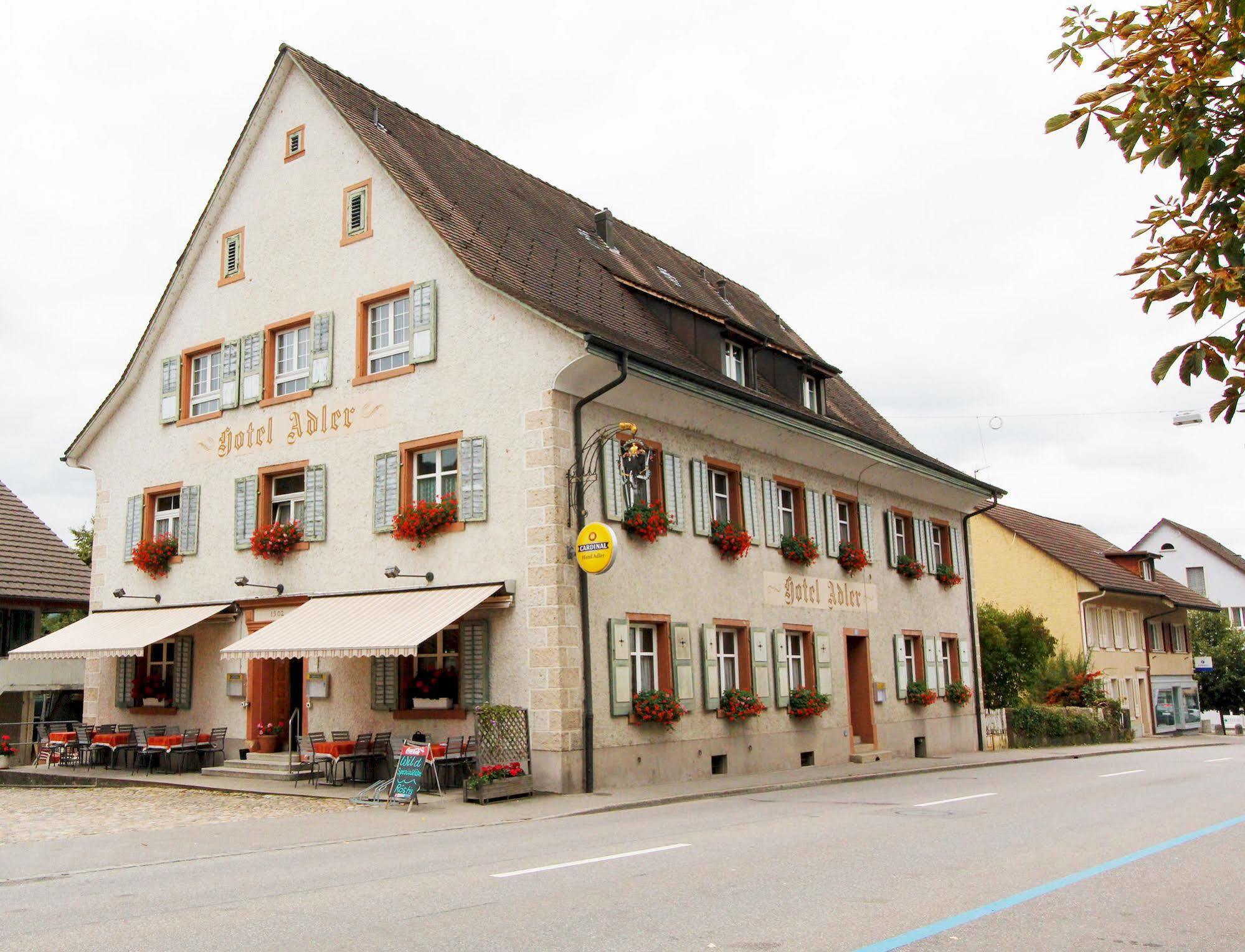Gasthof Adler Frick Zewnętrze zdjęcie